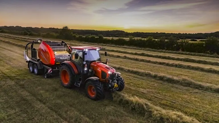 Kubota M6002