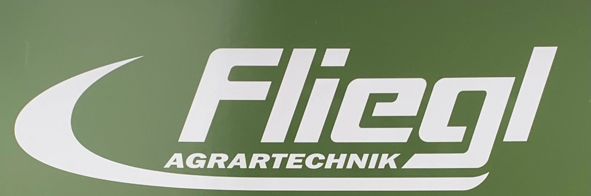 Fliegl Logo
